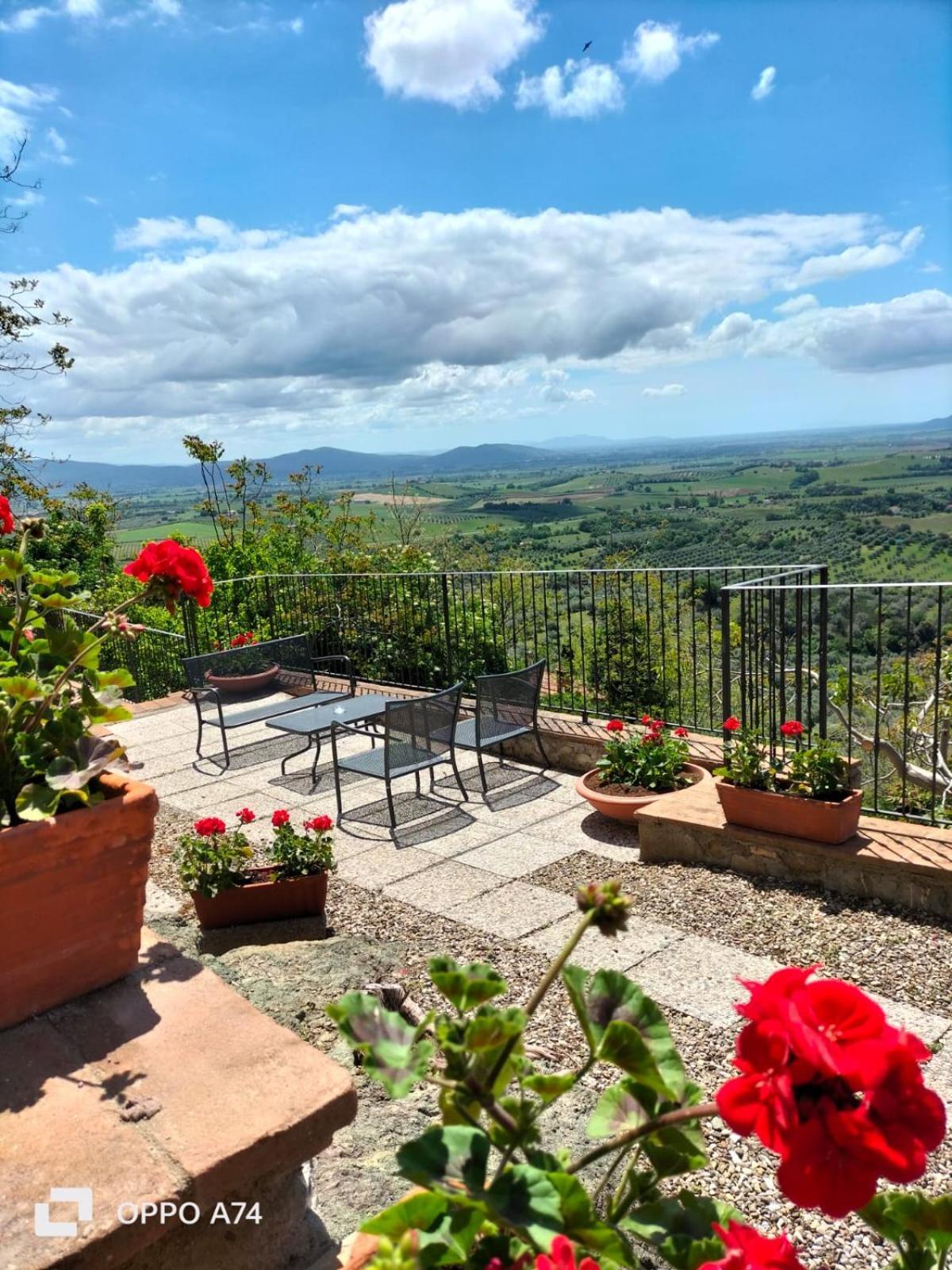 Tenuta Di Montemassi Fattoria Exterior photo
